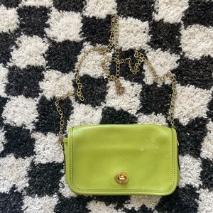 rare vintage lime green coach clutch